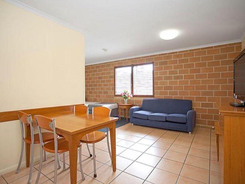 00637452942E59CD9844DD6FD5CD6D5C