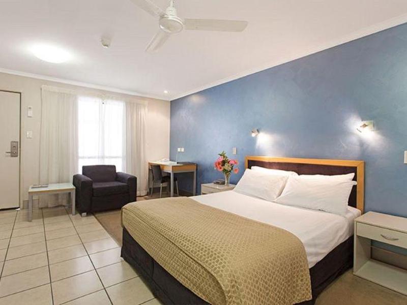 71A6FCBD40D5831E7C2341B4A5393681