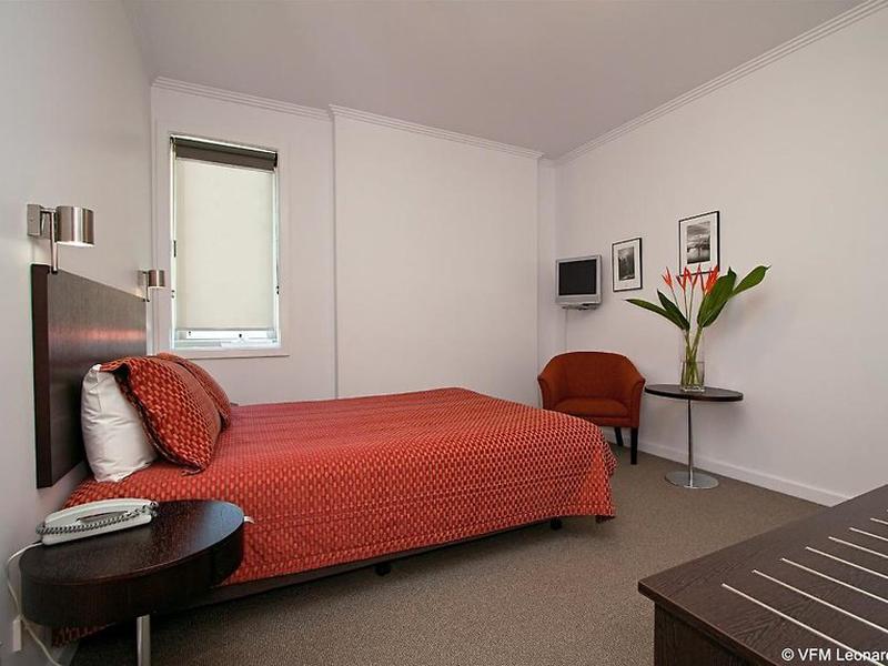 BBAF61BE2FD3B40C795D4B6122B3C6A0