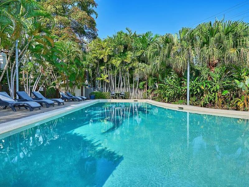 F8577CA6DE4CEC80CD5FFB713629CA9F