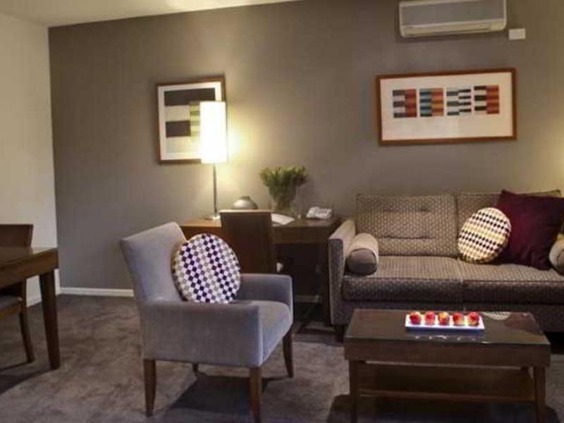 C094EE229441CF7BFC9C6BB0A6ED8CE4