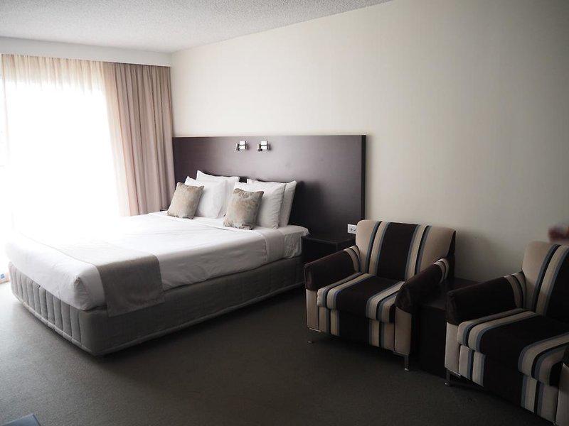 99195E61FF8D448955D947F1EE09ED5A