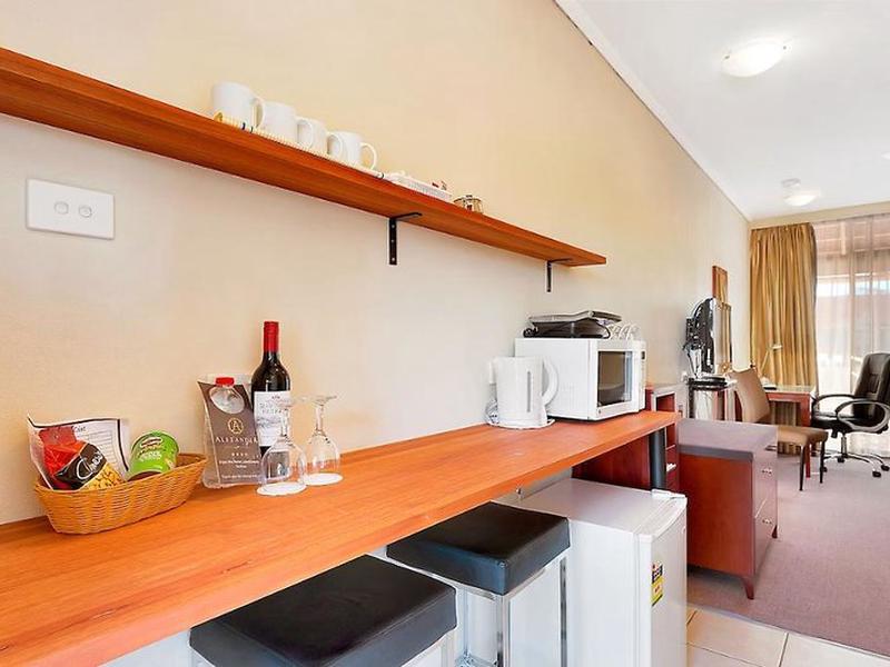 6B66C26AFBC4240144BA514A90B110A6