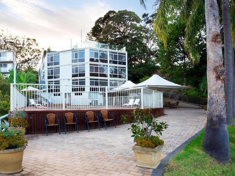 8D9FC631EE0F757420C8A30863A2BD57