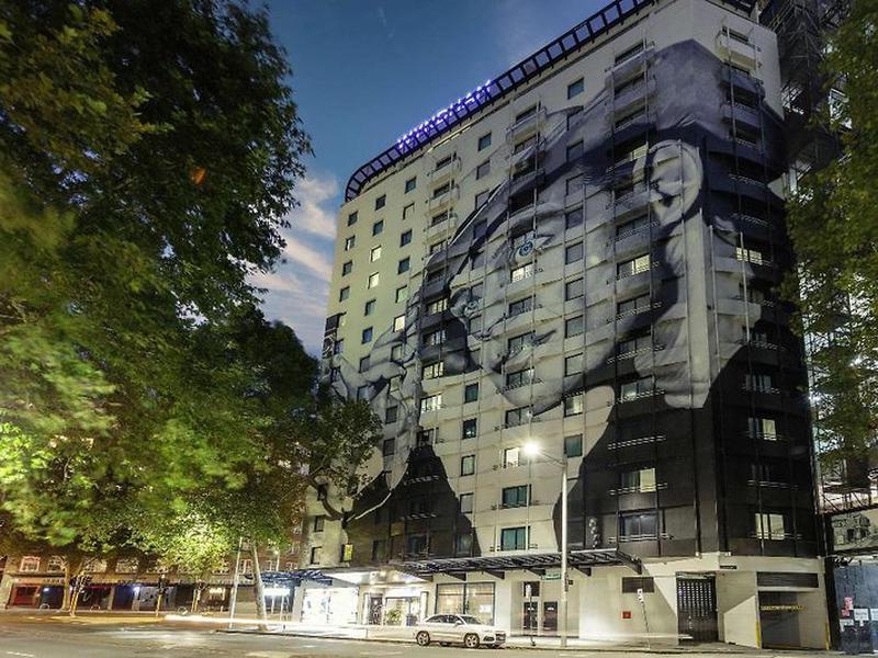 552AA1542E2D0D1BFA02A30DFB2395B2