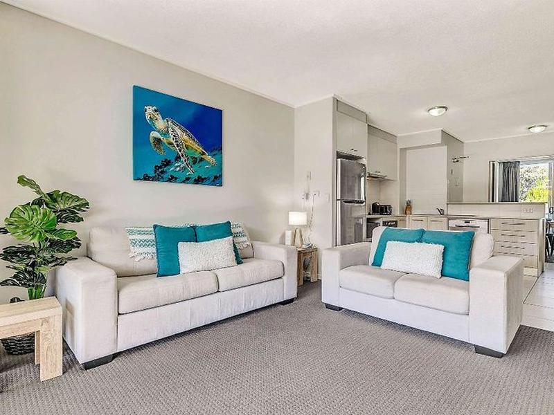 086F1F6B8F145D38379B4A88F910C5DA