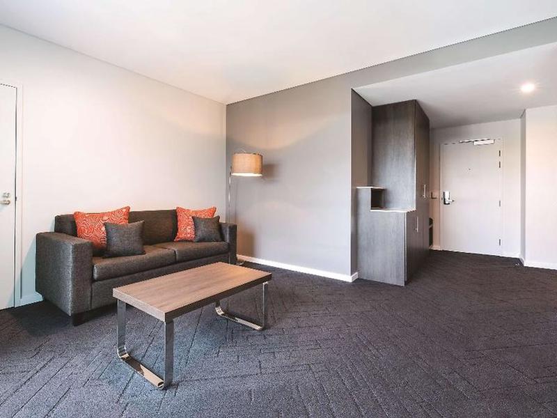 3E7D7A72D6AD3CE165866C786AC6C47F