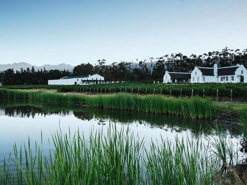 C75A2B2DBB1B75F67654D2806E87A4C9