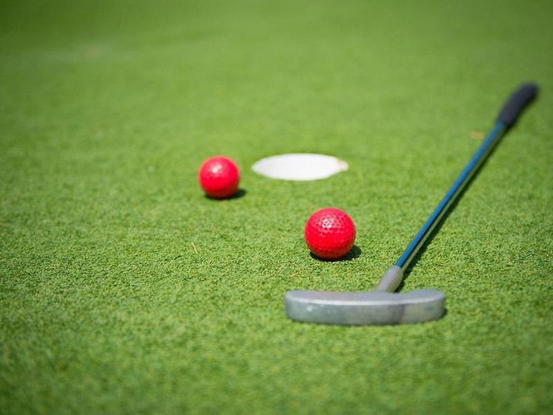 6EB80765CE9C0F282CB137B661753679