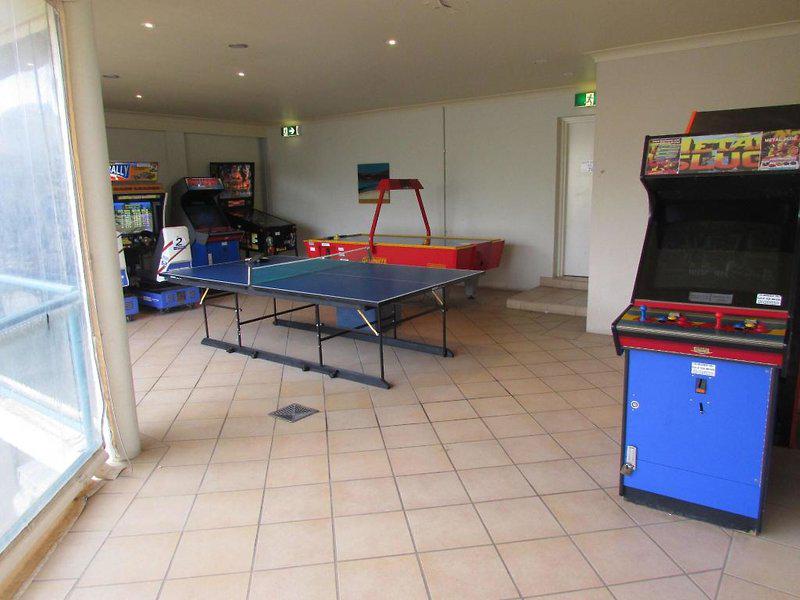 9B490D71A80768D9406C052502C13A24