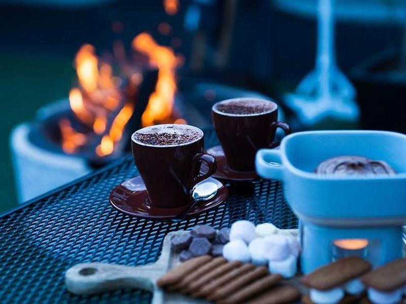 996195D3350FF1242E182185D3807BAA