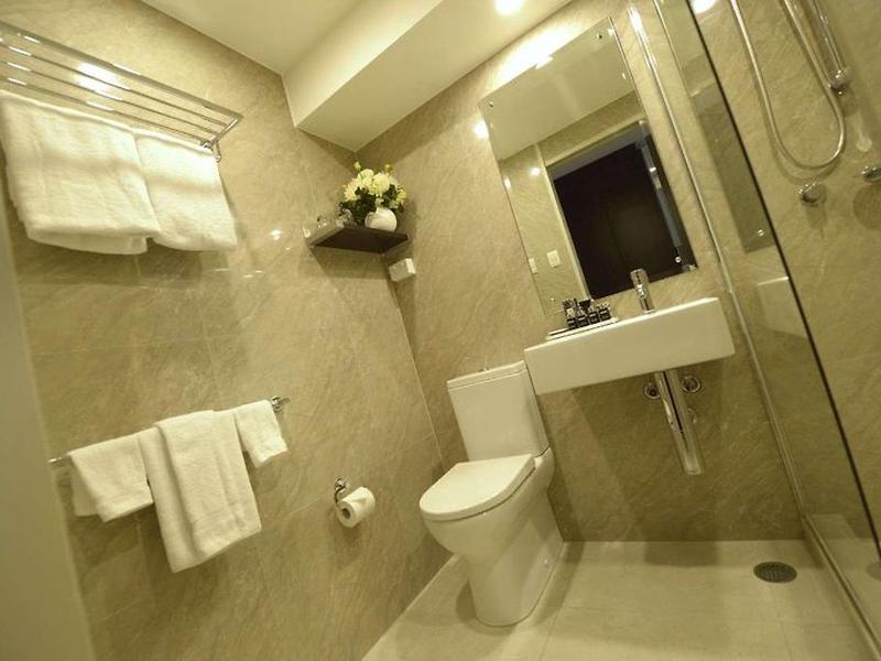 E39338D33638DBD689407667F48B3A3A