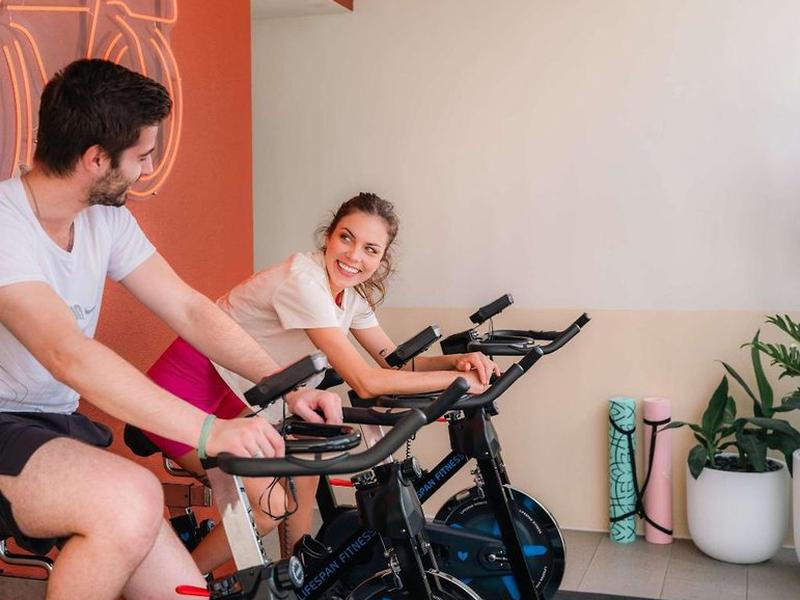 FCCB88F9F1FC2730B3A5407AC04B9259