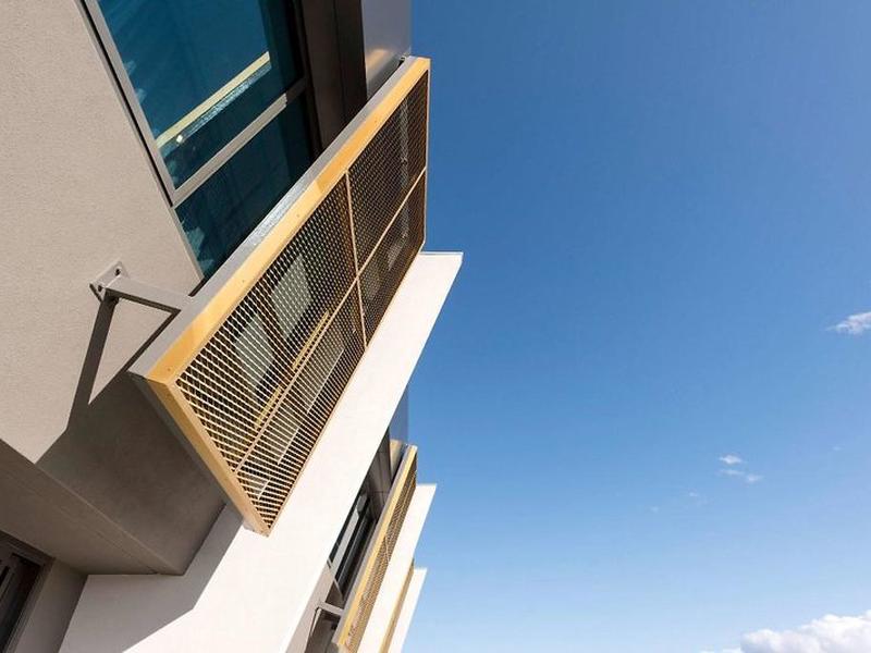 7B03A25669257FB54A1CCCB71D251F02