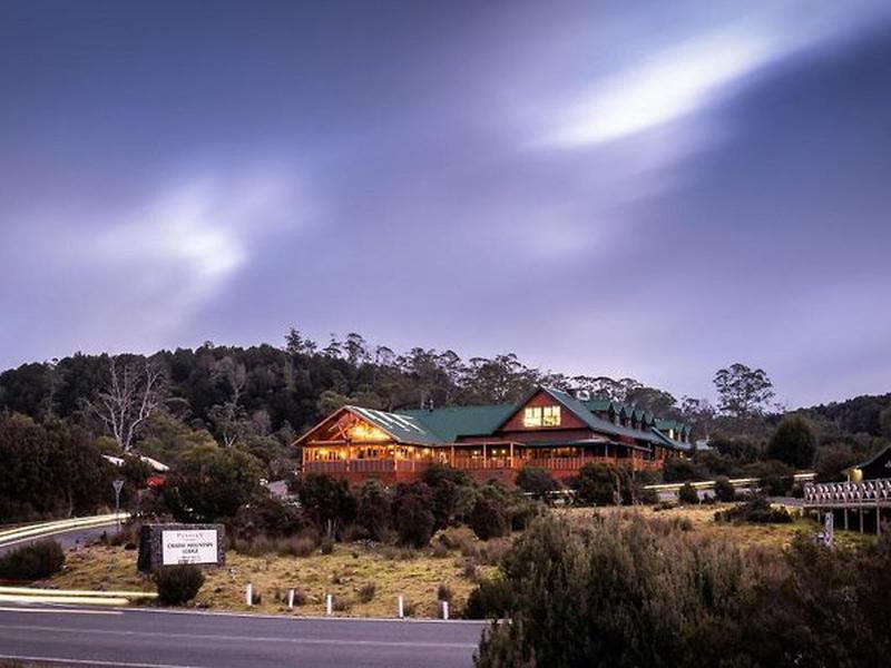 9945A372F8475F8C58DD9C250EF41ED0