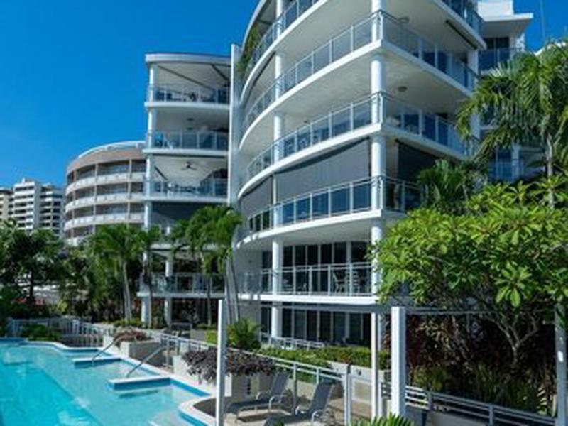 910D30484337423121C6DA5C9FC6A20A