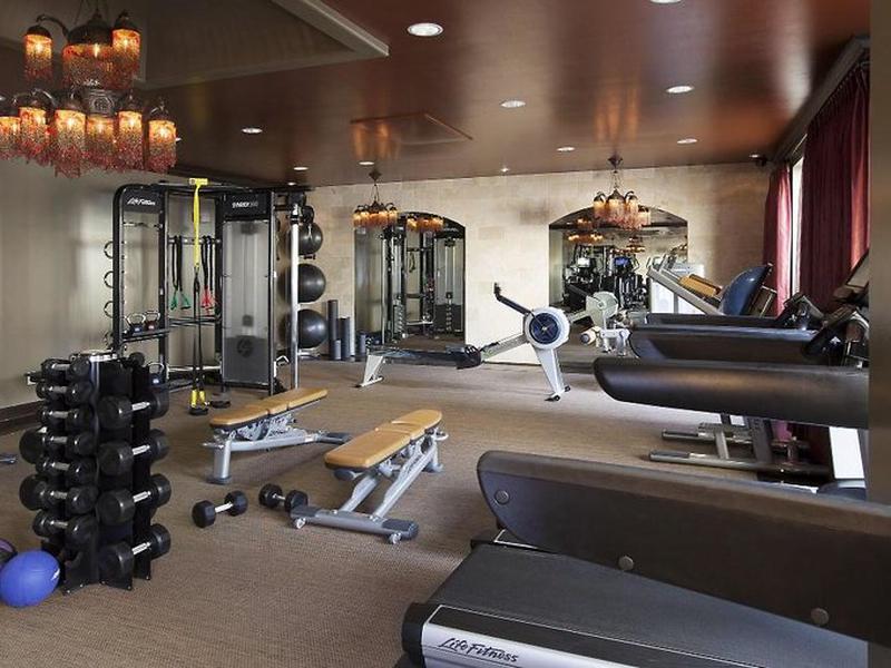 81338FEF468F54ABDFECE1404E69AAF6