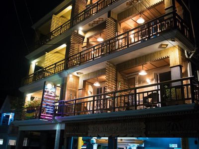 B33AB78882B7F432AB090F9607796D8E