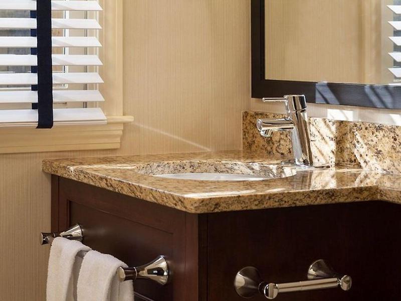 8EFDB29193A185919D8B88D69065FB1A