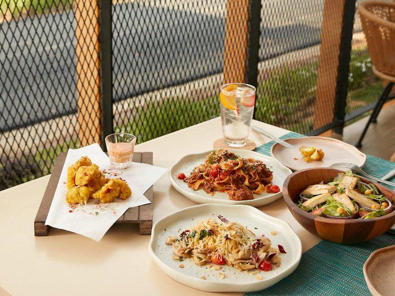 AD5033FFF8BE4F5C5B4BCE81A225875D