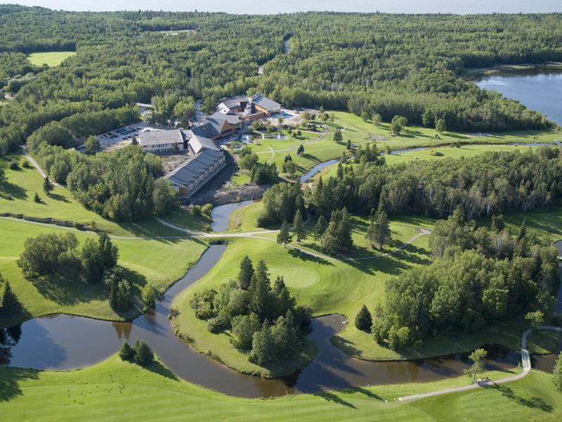 D143FF896241B4F21A0B736528D9C948