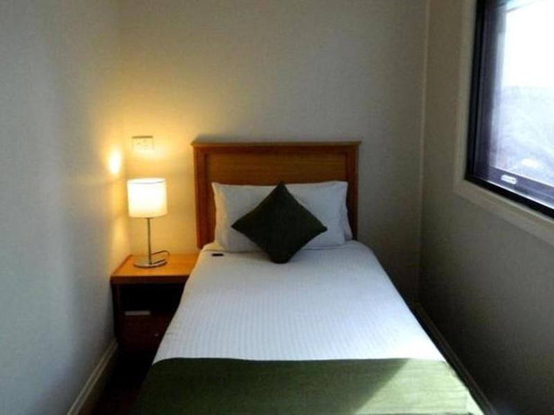 A4E41C0FF6C40C2B9D59364392208D76