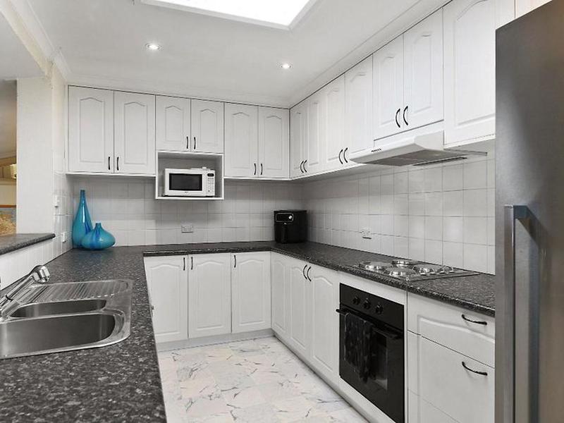 ABC039C3E1DFF11CFC16C958DDB60575