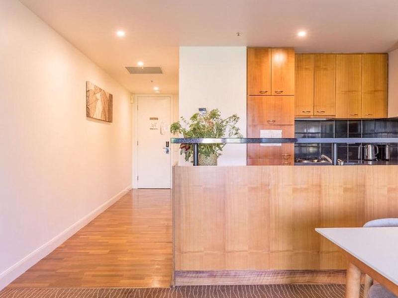 4E28C6AF4C6E18A7EFF6AD6C9C7FBDEE