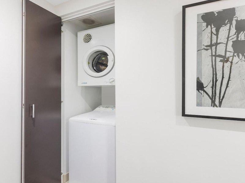 290D637D8DFAD75CFE1569C7290FE961