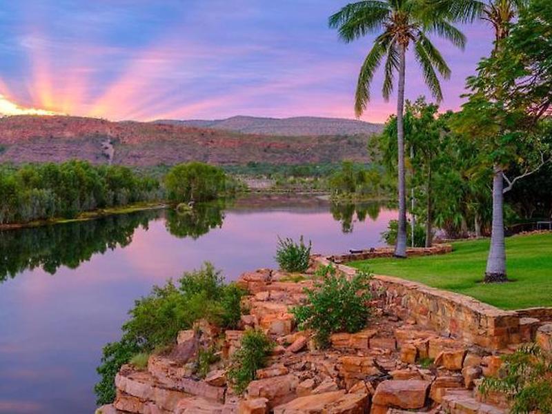 BFF558831F6DCCA4CD77265BE6BEDAAE