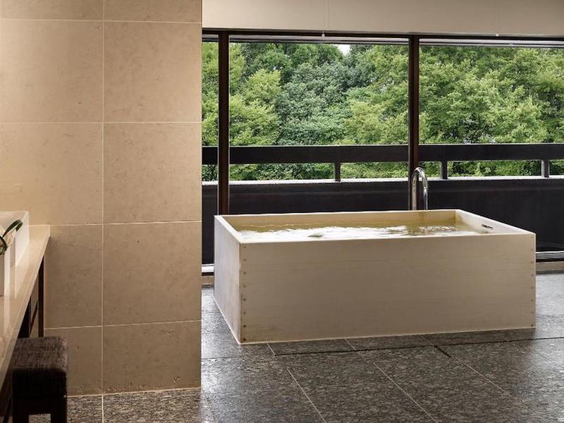 8AD51BAF53F31020227EE88C430EA071