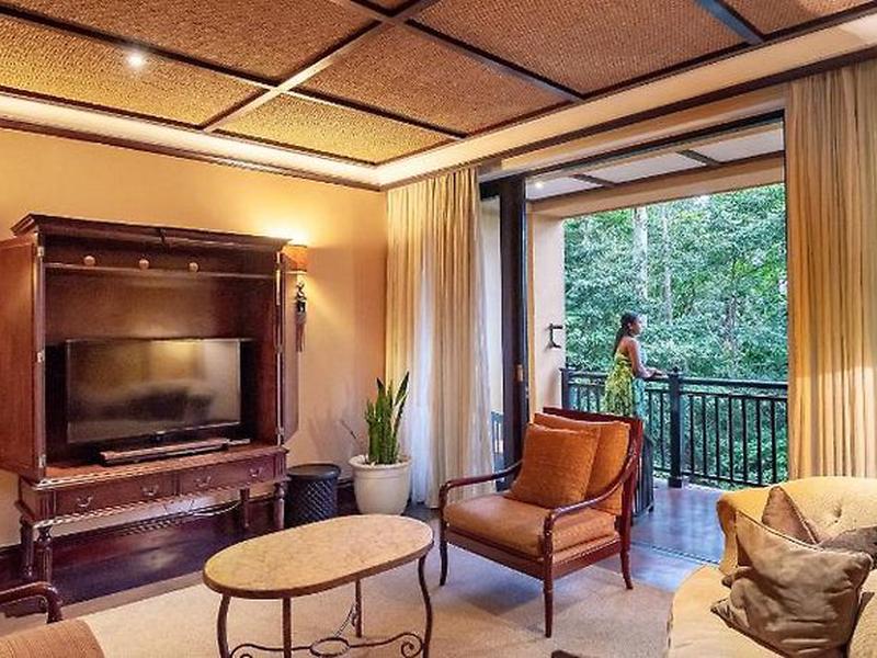 93CB350186EAB60212740E7B5C7E2C07