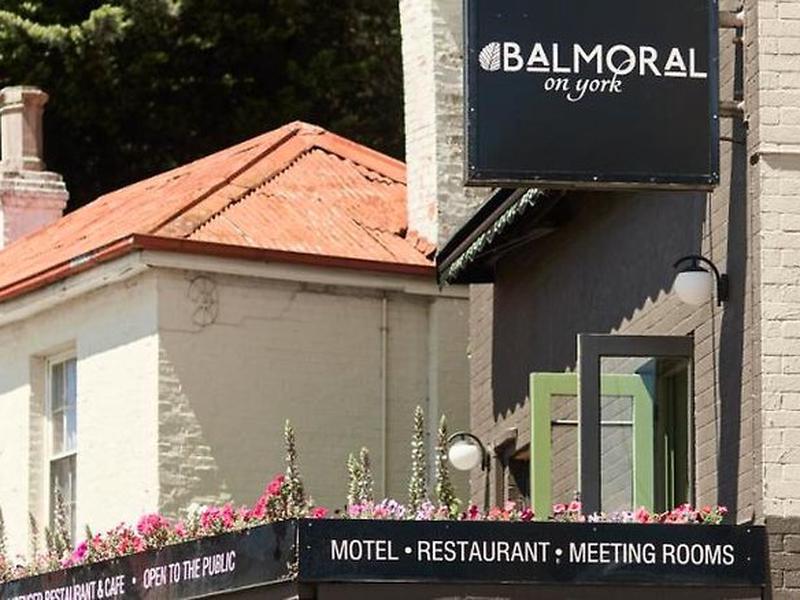 DD8C333DFBD1AF9292FD74DB783CFC5E