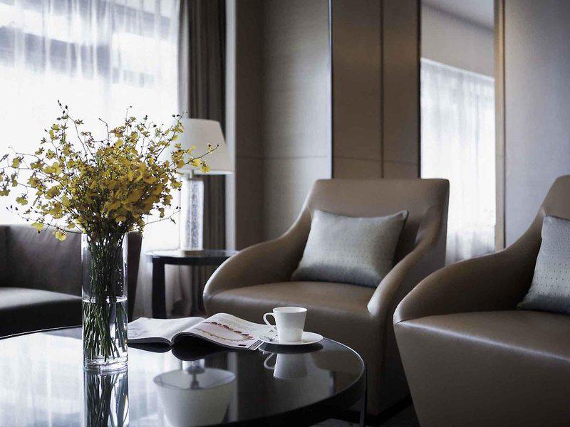 1187942FA942E6442A4793E15F2EF72C