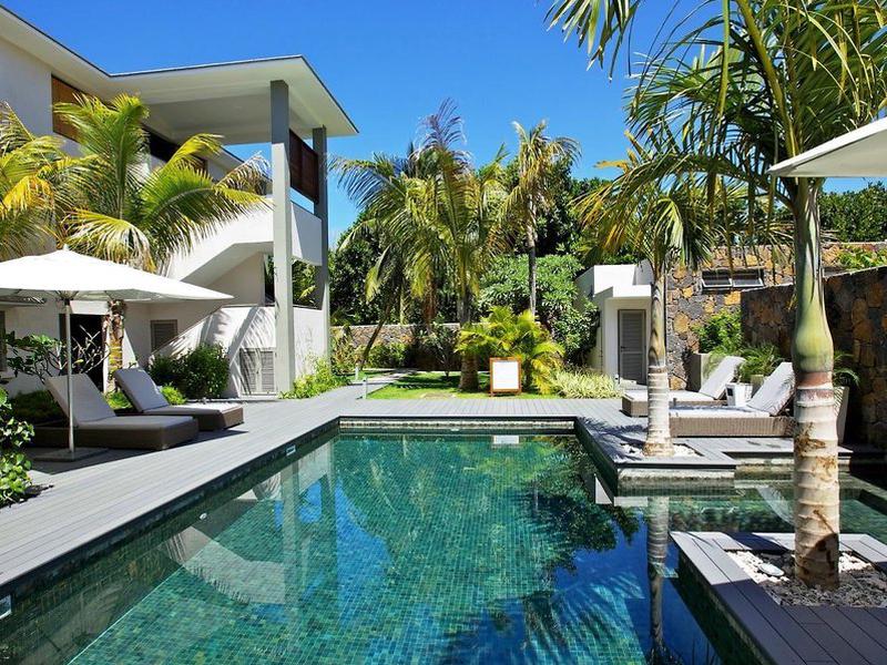 EEE6DBF55F58DA7FE5AEC28A1978904A