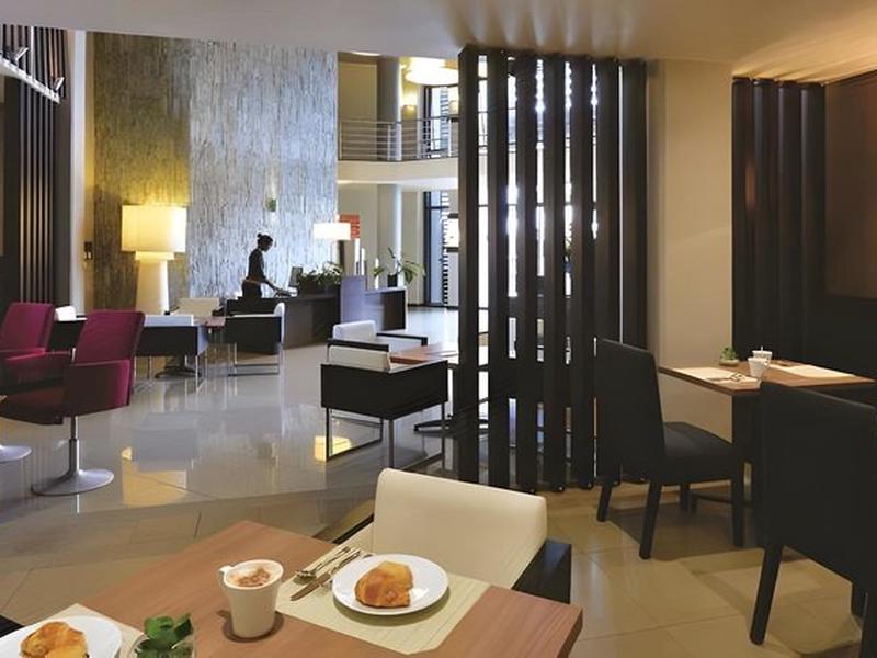 8DD196AC5614C039FCA82C598163156C