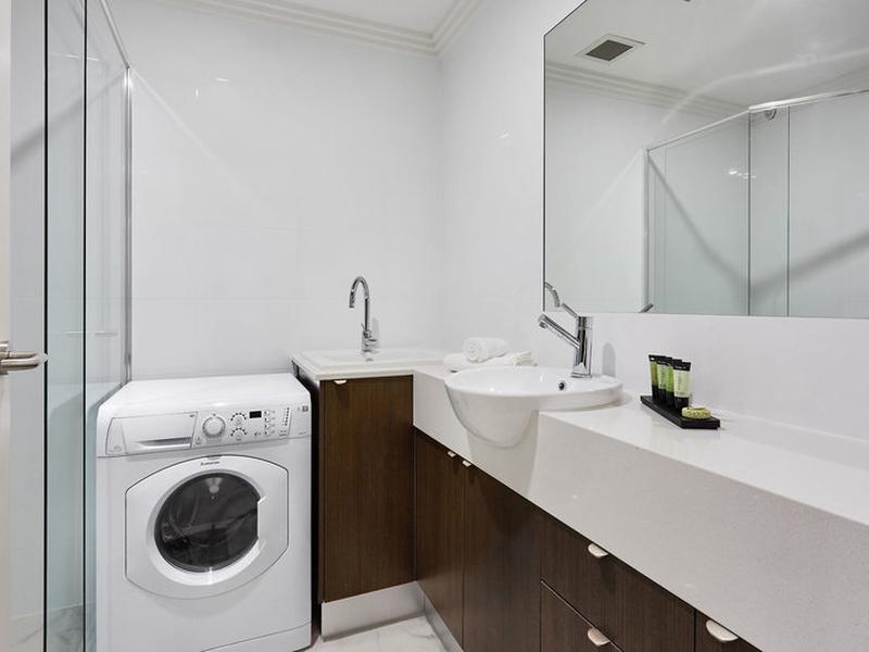 0D6FC0A829C6C575F3BBE75F7C15A423