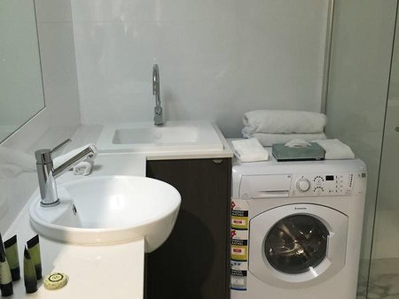 104DAC3FBA4E7DF59D13609B5AB22DCA