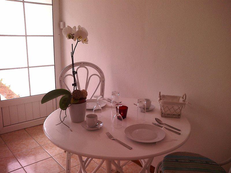 2CAEB84E918F4A69FA49D15760B5FF31