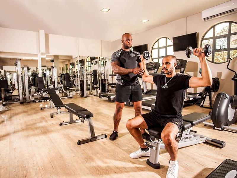 D097AFEF54E584A096F45F34D8643217