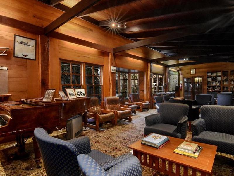 D03CDF822A224670DA43C3F3B37B6A5D