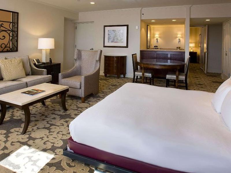 29B28B20C34125D838A687ED9AFEE724