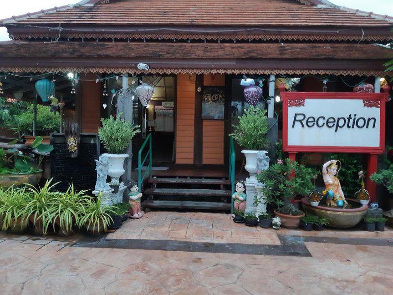 0542C6A51F05475BC80D15A5C651F4CC