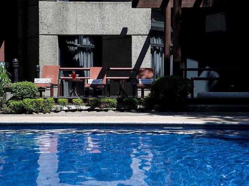 037BCC011F01B1046F3C42817964B9A1