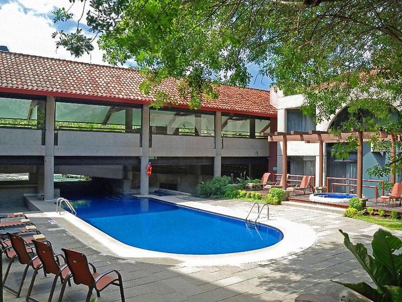 37CA5DFCF92193435C0B0996BA765360