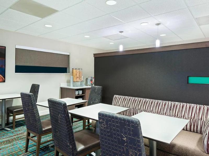 BC87A7D8B0CFEA138C9B8B8F0A59D19E