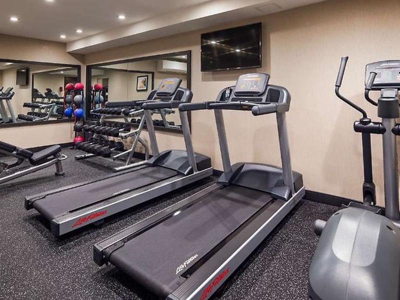 E734AECAB9A25531112213B6BAA8539E