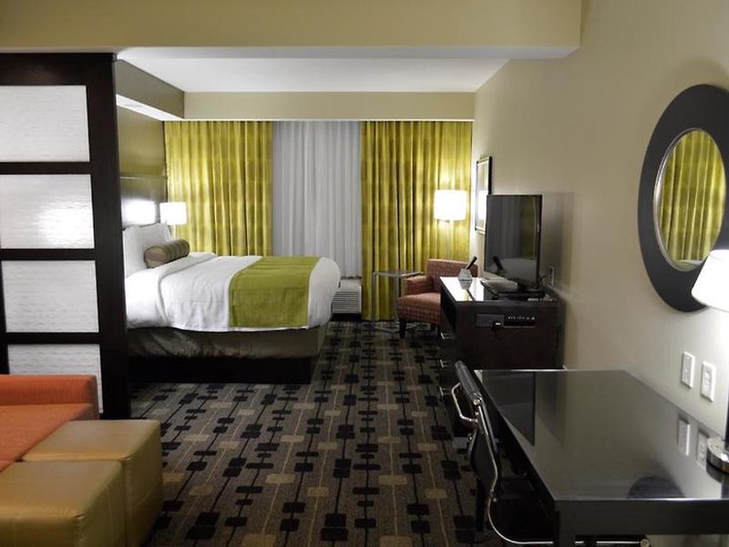 23D70A62A42FA2F62070A8B53BF05B3A