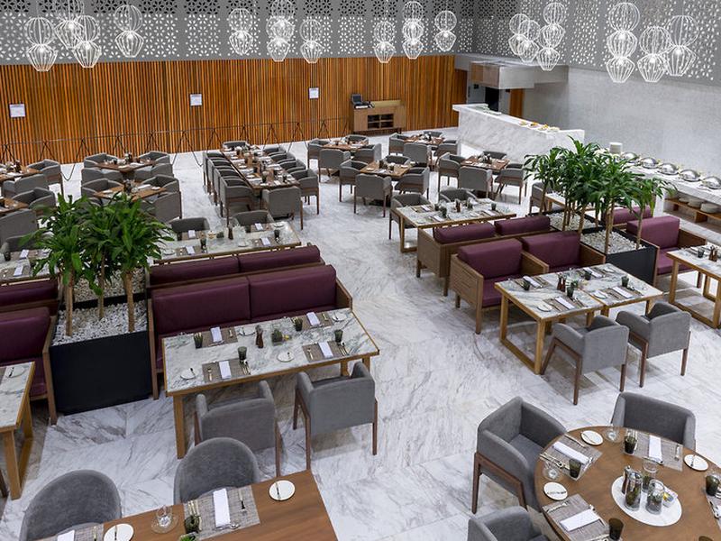 CE1A590F574F7C8FDA261914F0009827