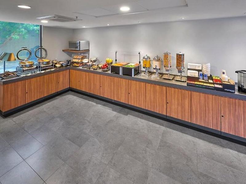 9116AD760A6AA668FEFAE6B295A36172